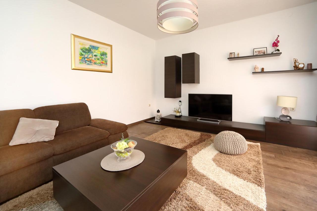 Apartments Adrian Bibinje Luaran gambar