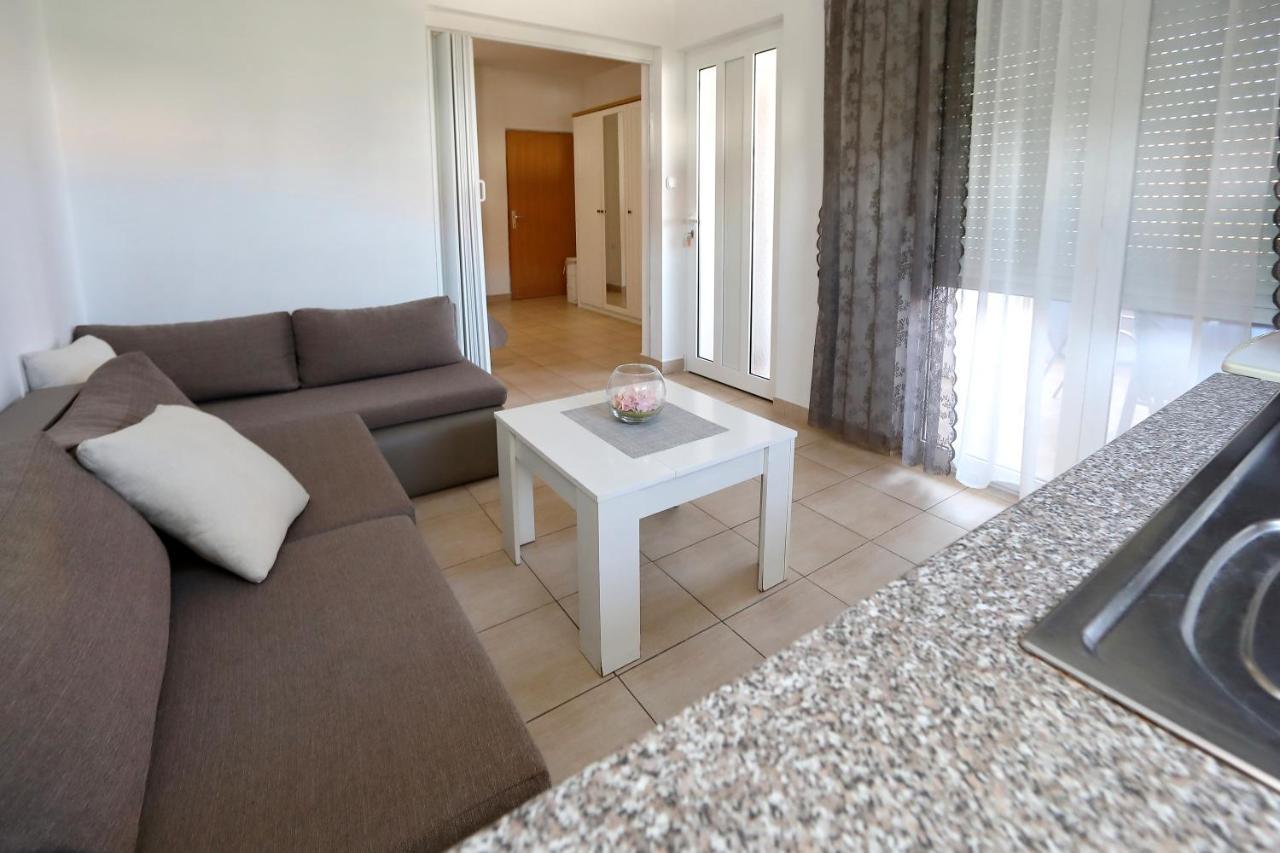 Apartments Adrian Bibinje Luaran gambar